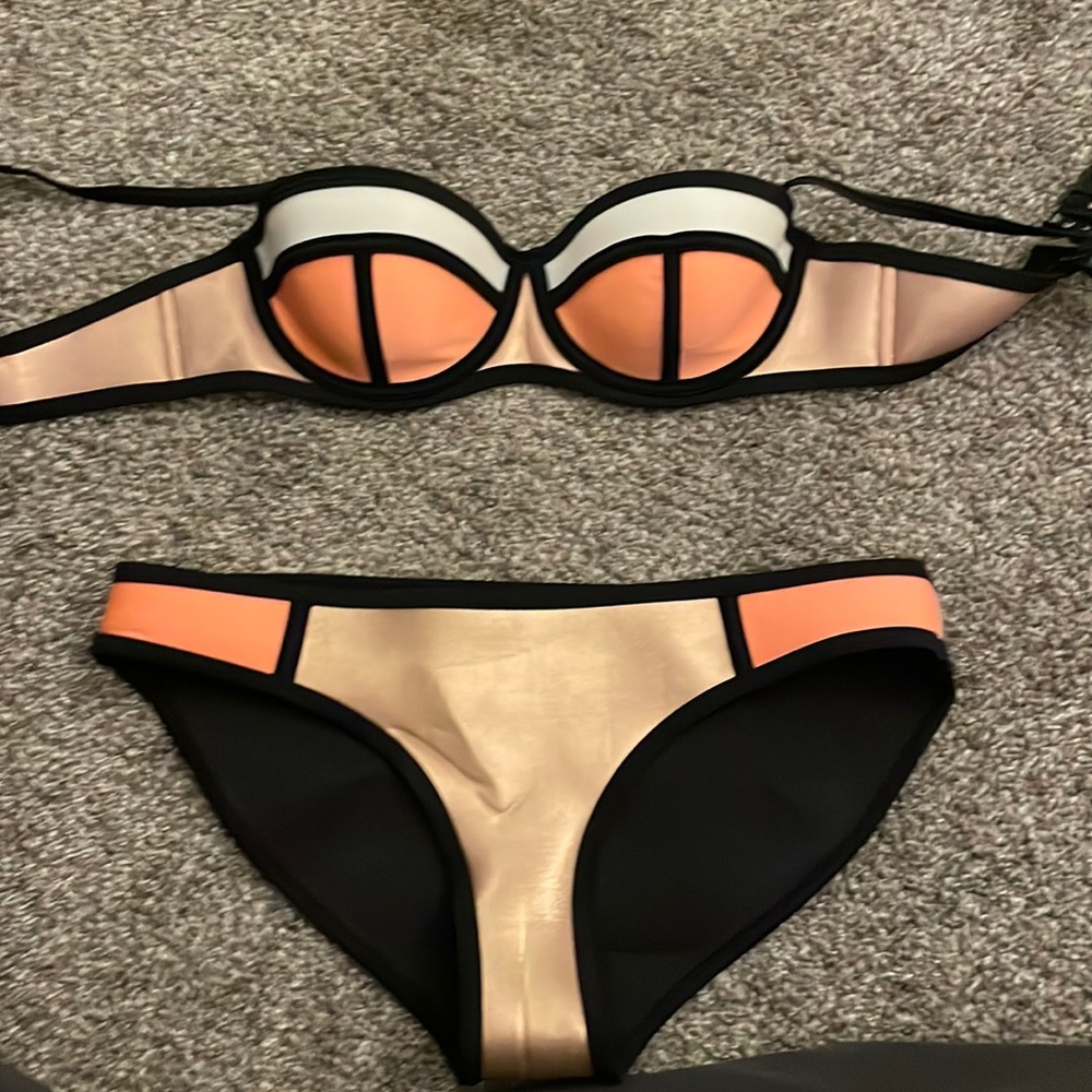 triangl bikini set
